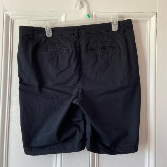 🌟 3 FOR $25 🌟 Denver Hayes navy cotton blend ladies shorts - Picture 2 of 6